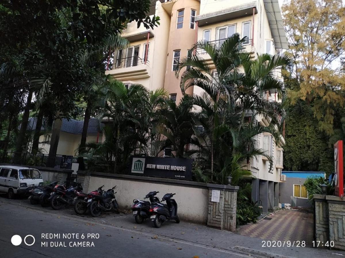 Hotel White House Pune Exterior photo